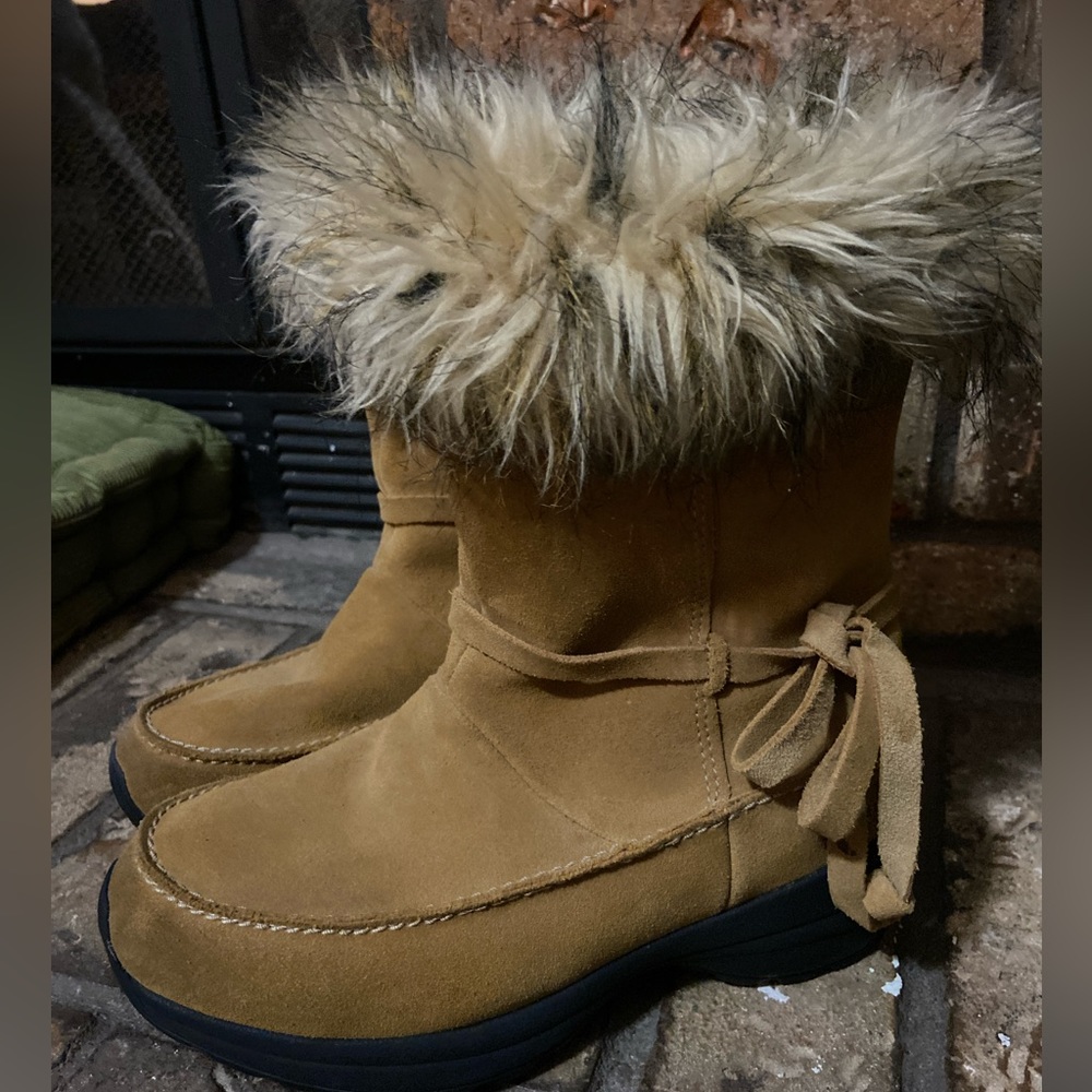 Sorel Women's Sz 7 Northern Lite Winter Snow Boots Tan Suede Leather Thinsulate